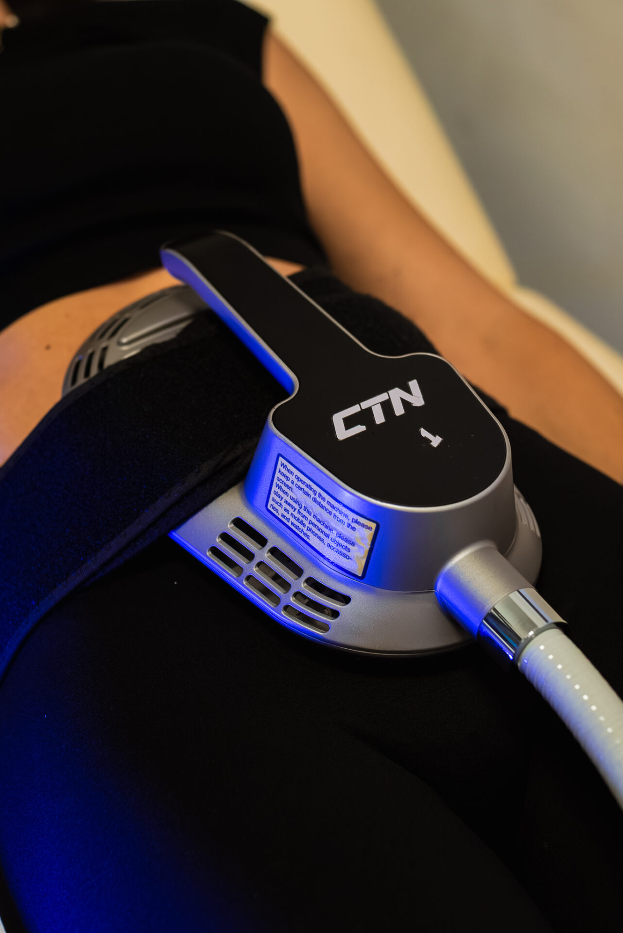 X-Tone a Treviglio da Krioplanet per stimolazione elettromagnetica muscolare con prova a 35 euro